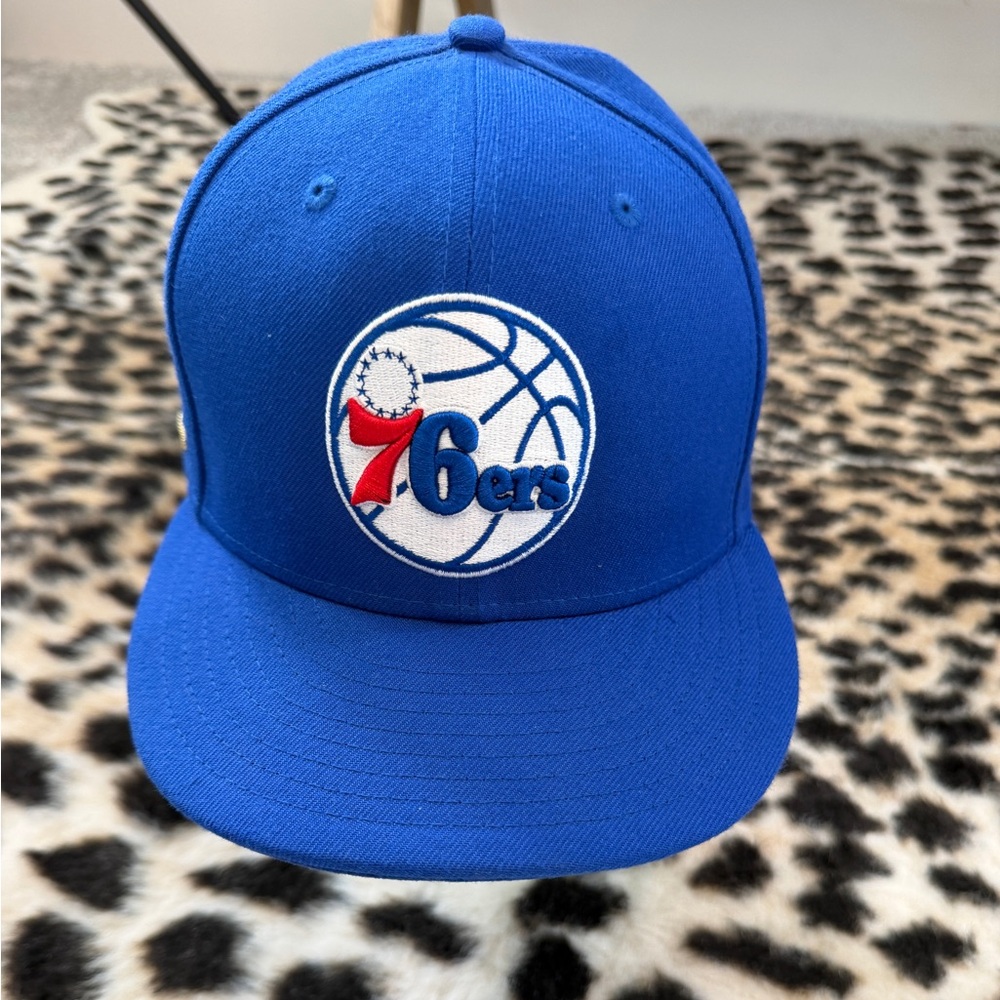 New Era Royal Blue Philadelphia 76ers Fitted Hat Sz 7 3/8